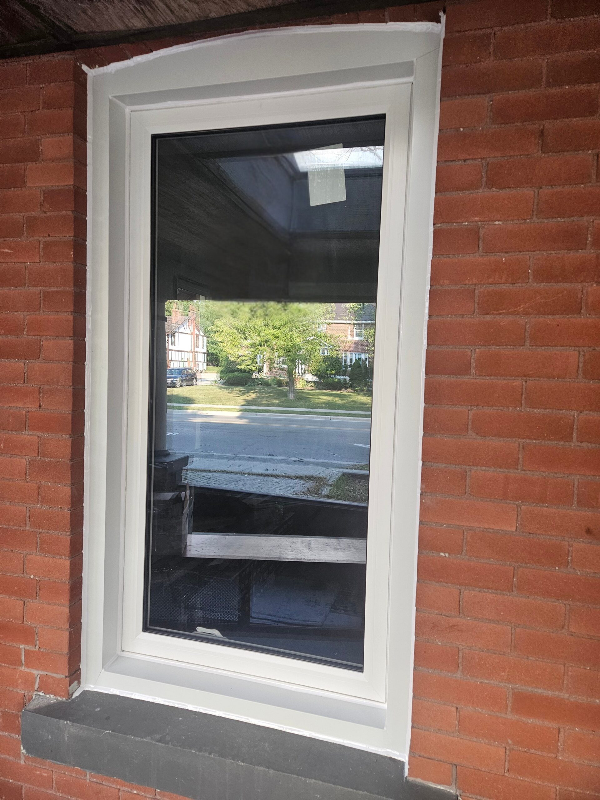 Single and double hung windows